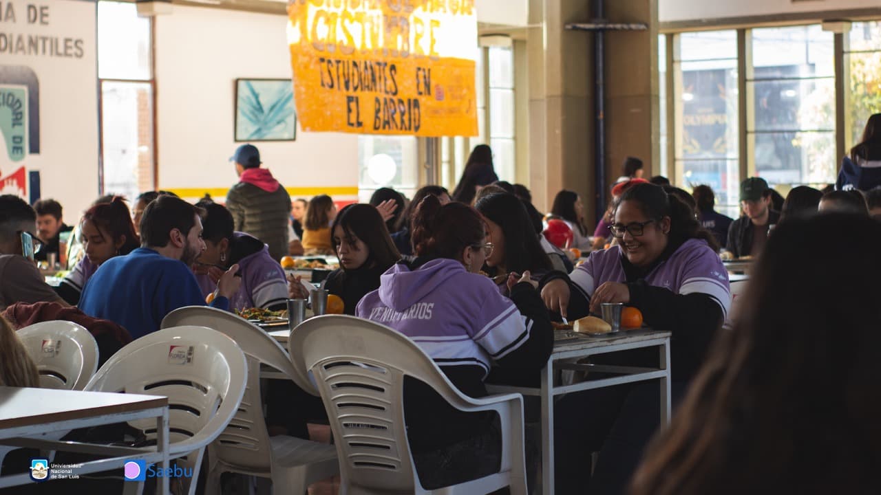 servicio de comedor a escuelas secundarias de la Ciudad de San Luis